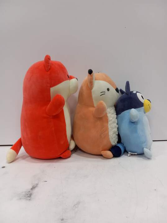 Bundle of 3 Assorted Kellytoy HugMees Plush Toys image number 6