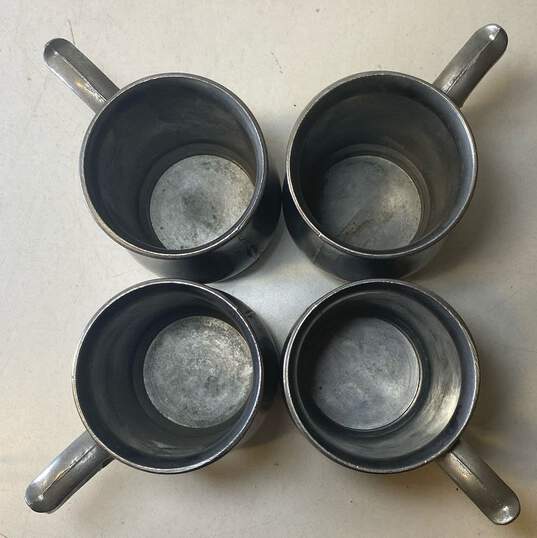 Vintage Pewter Beverage Mugs 4 Piece 4.5in Tall Table/Barware Set image number 6