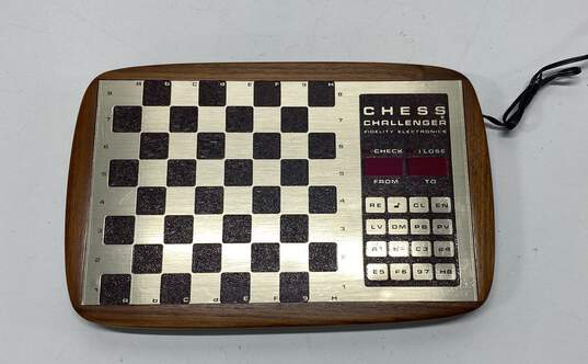 Fidelity Electronics Chess Challenger 10 Inch image number 3