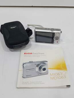 Kodak EasyShare 10.3MP Digital Camera Model M1063 & Case