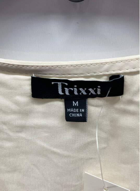 Trixxi Womens Champagne Short Sleeve Dress NWT image number 3