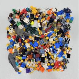 10.9 oz. Lego Misc Minifigures Bulk Lot