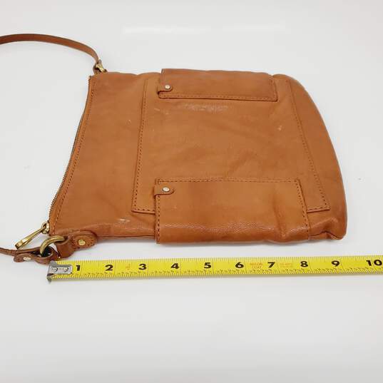 Marc by Marc Jacobs Light Brown Leather Crossbody Bag AUTHENTICATED image number 5