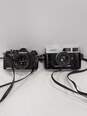 3pc Bundle of Assorted Vintage Film Cameras W/ Camera Flash image number 3