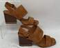 Tory Burch Womens Brown Low Heel Shoes Size 6 image number 2