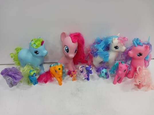 12PC My Little Pony Assorted Sized Toy Bundle image number 1