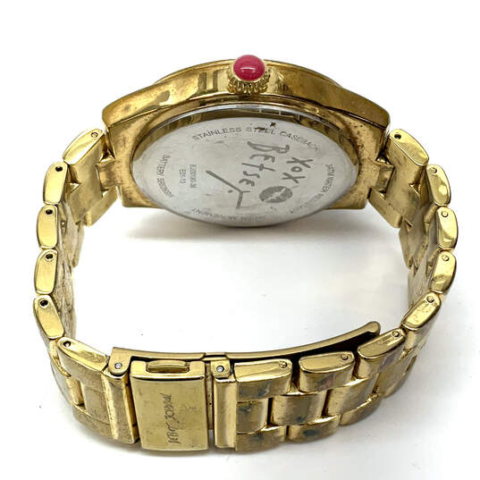Designer Betsey Johnson Gold-Tone Water Resistant Quartz Analog Wristwatch image number 2