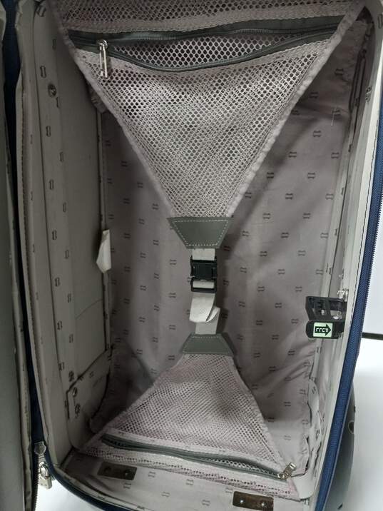 American Tourister Blue Luggage w/Wheels image number 6