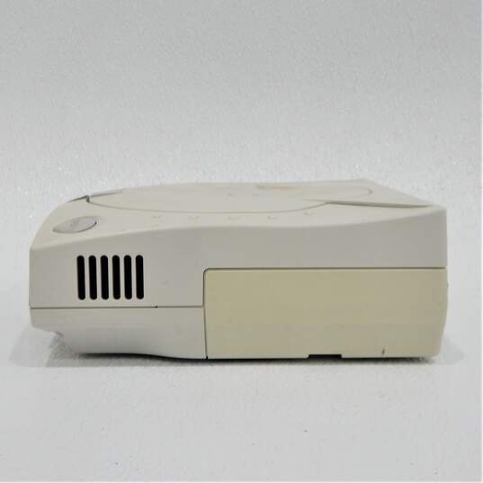 Sega Dreamcast Console Bundle w/Controllers Untested image number 5