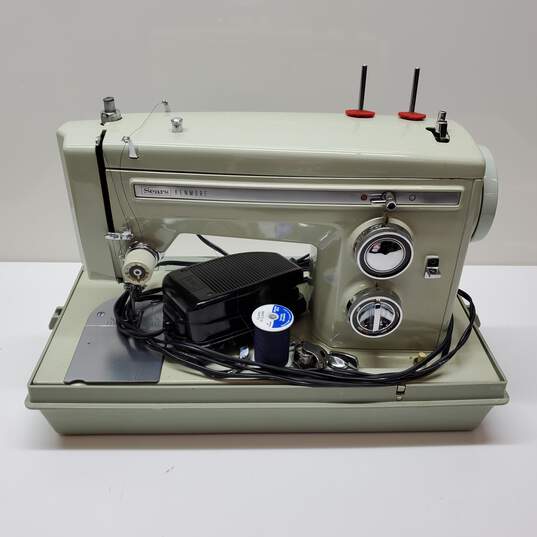 Changing Kenmore Sewing Machine Needle 