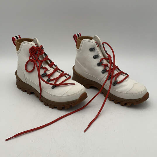 Womens Red White Round Toe Lug Sole Lace Up Ankle Combat Boots Size 8 image number 3