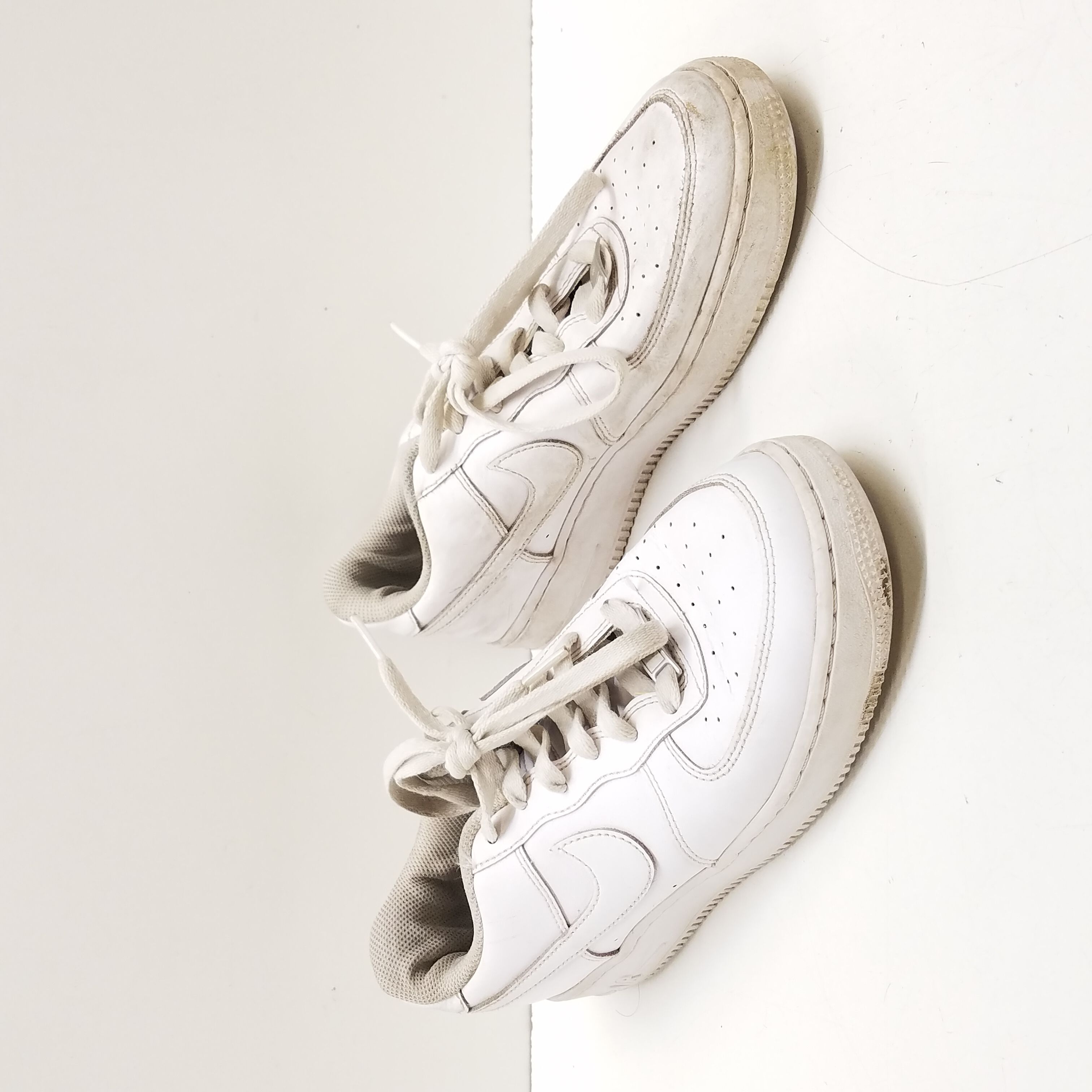 white air forces 7y