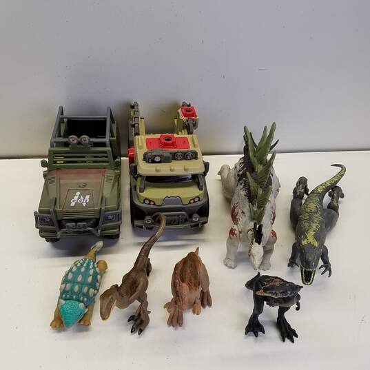Mattel Jurassic World Dinosaur Action Figure & Vehicle Bundle (Set Of 8) image number 1