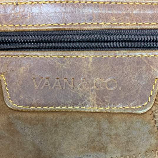 Vaan & Co Womens Crossbody Bag Purse Adjustable Strap Zipper Brown Suede image number 3