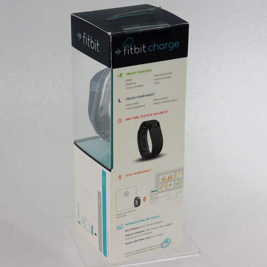 Sealed Fitbit Charge Wireless Activity Wristband Blue Large FB404SLL image number 2