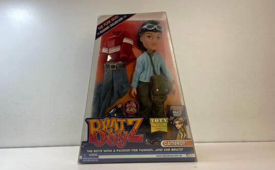 Bratz Boyz Boys The Funk Out! Fashion Collection Cameron Doll Figure image number 1