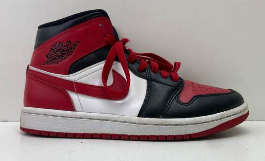 Air Jordan 1 Mid Alternate Bred Toe Red Athletic Shoes Women's Size 7 image number 1