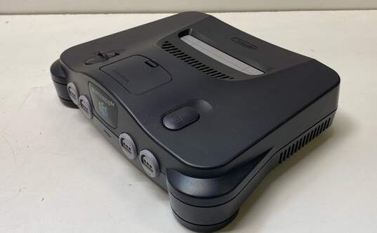 Nintendo N64 Console w/ Accessories- Black image number 3