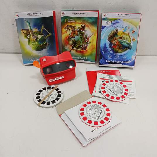 Buy the View-Master 3D Viewer w/Slides