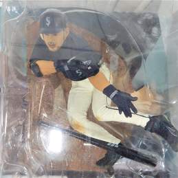 McFarlane Sports Picks MLB Ichiro Suzuki Series 4 Action Figure SEALED alternative image