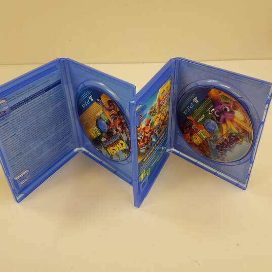 Spyro & Crash Bandicoot Bundle - PlayStation 4 (Import) image number 3