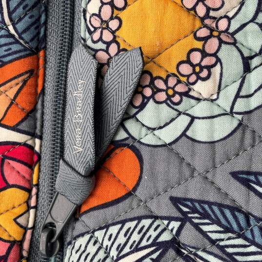 Vera Bradley Womens Multicolor Floral Quilted Adjustable Strap Zipper Backpack image number 3