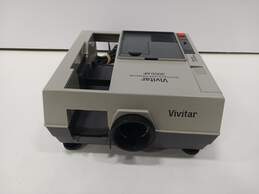 Vivitar Auto Focus Slide Projector 3000 AF