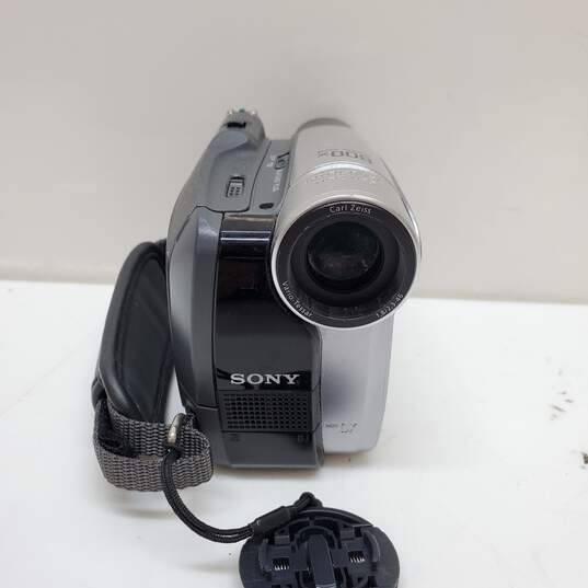 Sony Handycam DCR-HC28 Mini caméscope DV