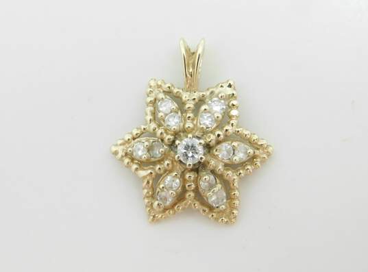 14K Yellow Gold 0.24 CTTW Round Diamond Snowflake Pendant 1.5g image number 1