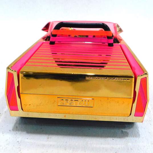 LOL Surprise Speedmatic Pink Gold Car Pool Dance Floor Coupe image number 4