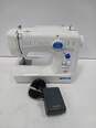 White Sewing Machine in Case image number 2