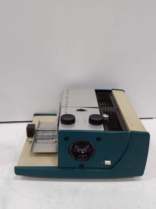 Vintage Kodak 300-Slide Projector image number 6