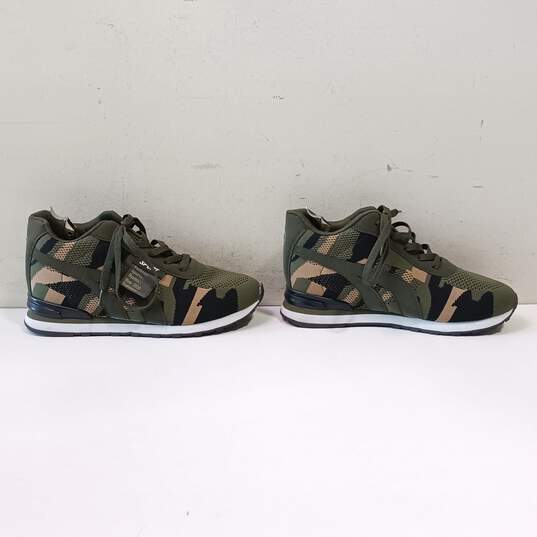 Camo Wedge Sneakers Size 42 image number 1