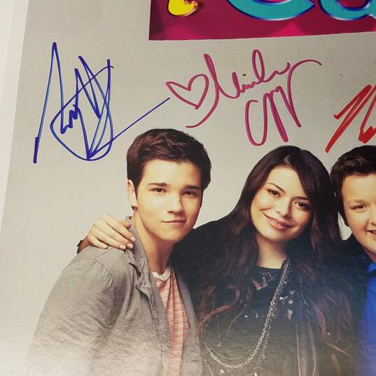 Cast Signed iCarly Mini-Poster image number 8