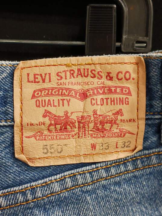 Men's Levi's 550 Relaxed Fit Straight Leg Jeans Sz 33x32 image number 3