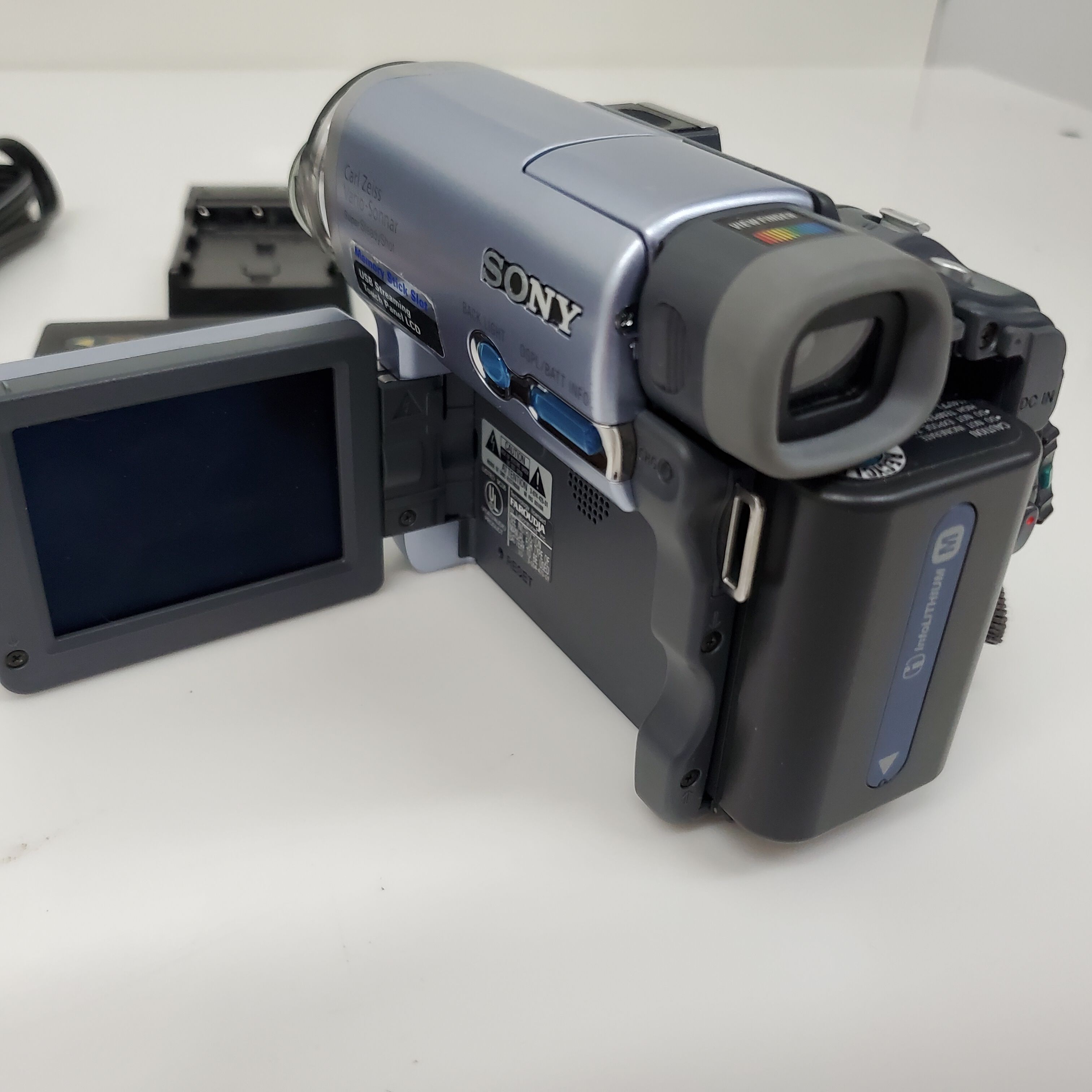 Sony Handycam DCR-TRV33 MiniDV Mini DV Camcorder VCR Watch Play Video  Transfer