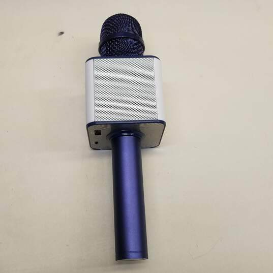 Bundle of 3 Assorted Karaoke Compact Microphones w/ Cases image number 10