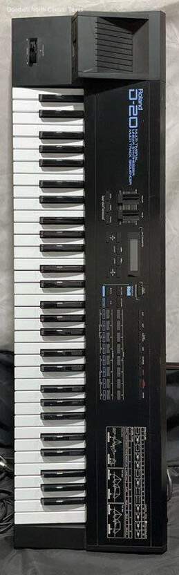 Roland D20 Keyboard' Piano / Keyboard alternative image