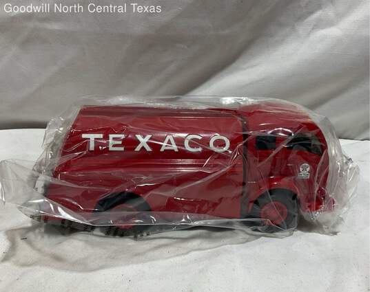 Ertl Texaco Collectable image number 2
