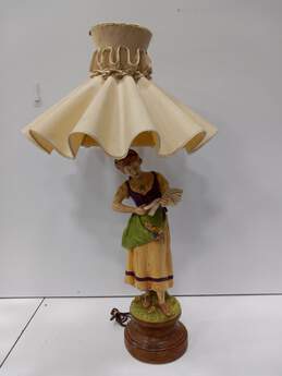 Vintage Marbro Girl Figurine Table Lamp