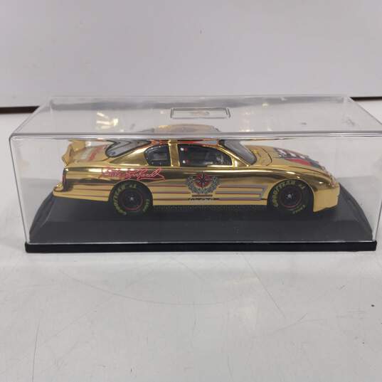 Dale Earnhardt #3 Monte Carlos Collectible Diecast Car image number 1