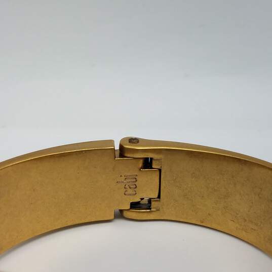 Cabi Gold Tone Seahorse Hinge 6" Cuff Bracelet 74.8g image number 6