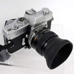 VNTG Minolta Brand SR-T 101 Model 35mm Film Camera w/ Case and Accessories alternative image