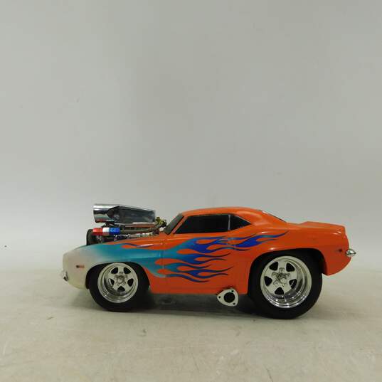 Chevrolet Orange Blue Flame Muscle Machine 2000 1/18 Scale Die Cast No Box image number 3