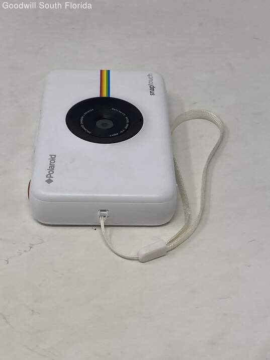 Polaroid Snap Touch White Camera+Printer 3.4mm Without Accessories Not Tested image number 3