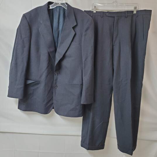 Authenticated Oscar De La Renta Men's Black Wool Pinstriped 2PC Suit Set 44R W38 image number 1