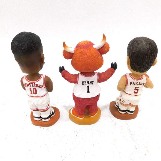 NBA Chicago Bulls Player Team Autograph Bobbleheads Memorabilia Mixed Lot image number 11