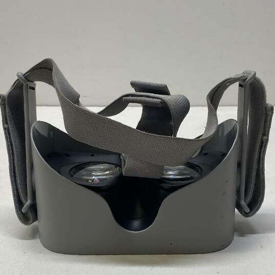 Meta Oculus Go Virtual Reality Headset image number 5