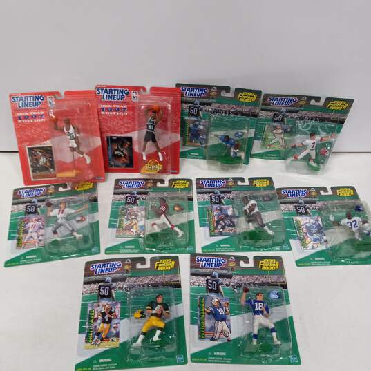 Lot of 10 Starting Line Up Sports Figurines NIP image number 1