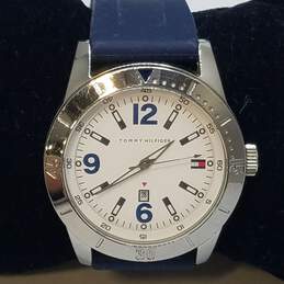 Tommy Hilfiger 42mm Case Diver Design with Date Window Men's Sport Quartz Watch alternative image